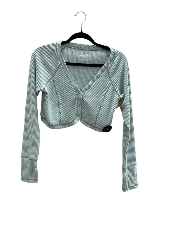 women's tops for those who want to elevate their everyday wear with chic and elegant piecesTop Long Sleeve By Clothes Mentor In Green, Size: L