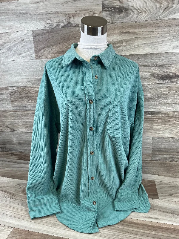 women's tops for maximalist fashion loversTop Long Sleeve By Clothes Mentor In Green, Size: L