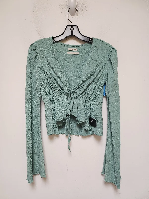 women's tops with cold-shoulder cuts and lace detailingTop Long Sleeve By Urban Outfitters In Green, Size: S