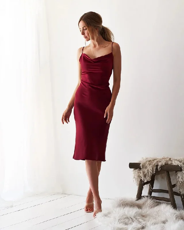 Cut-Out DressNight To Remember Satin Maxi Dress - Merlot