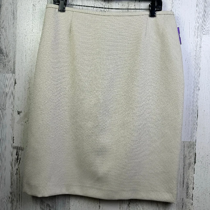 women's flowy midi skirts with pocketsBeige Skirt Mini & Short Preston And New York, Size 10