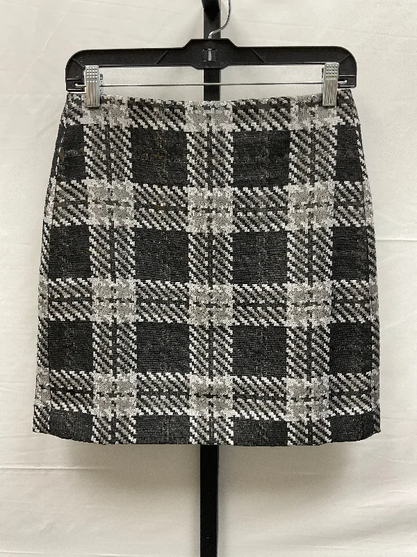 women's cotton skirtsBlack & Grey Skirt Mini & Short Loft, Size 2petite