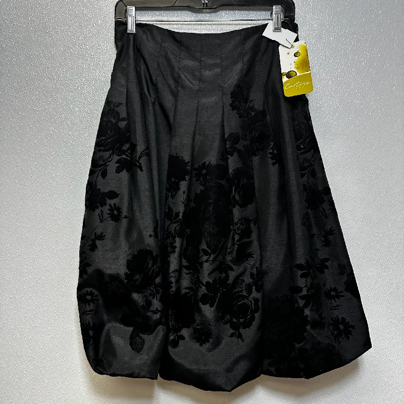 women's pencil pleat skirtsBlack Skirt Midi CARTISE, Size 4