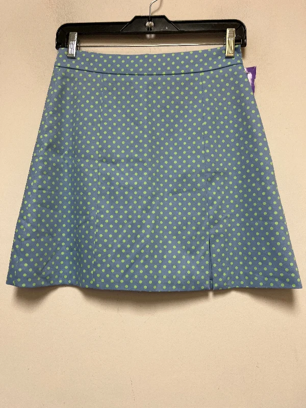 women's adventure-ready evening skirtsPolkadot Pattern Skirt Mini & Short Zara, Size 4