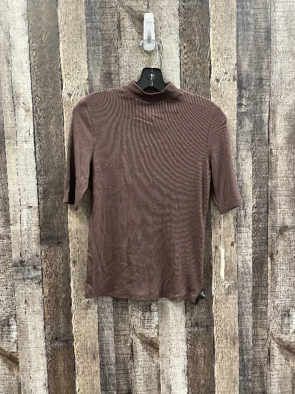 women's tops for those who seek both style and comfortTop Short Sleeve By A New Day In Brown, Size: Xs