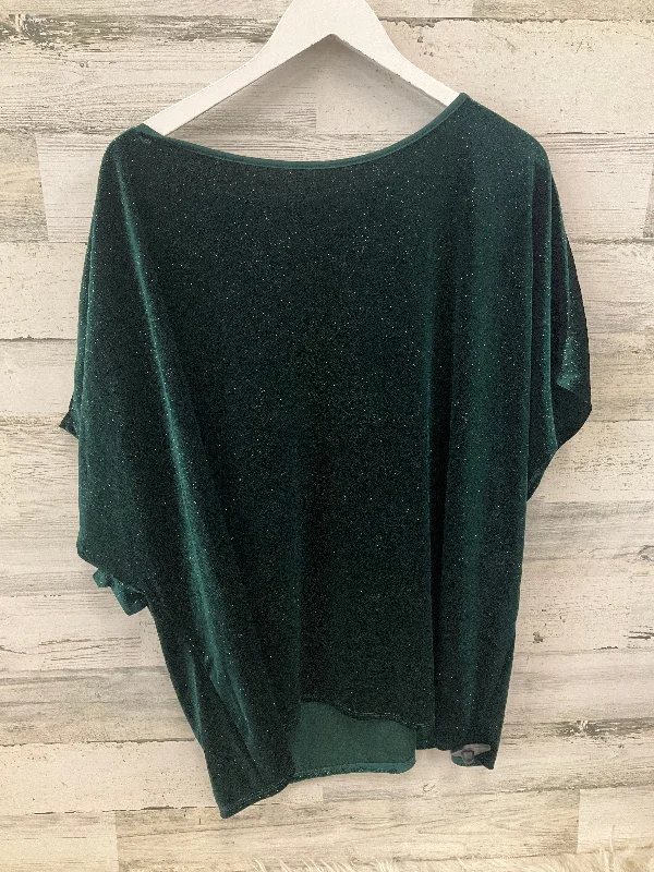 women's tops for those who love to shop for unique findsTop Short Sleeve By Blumin In Green, Size: 3x